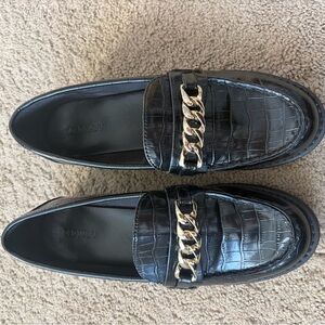 Old Navy Black Embossed Croc Loafers with Gold Chain